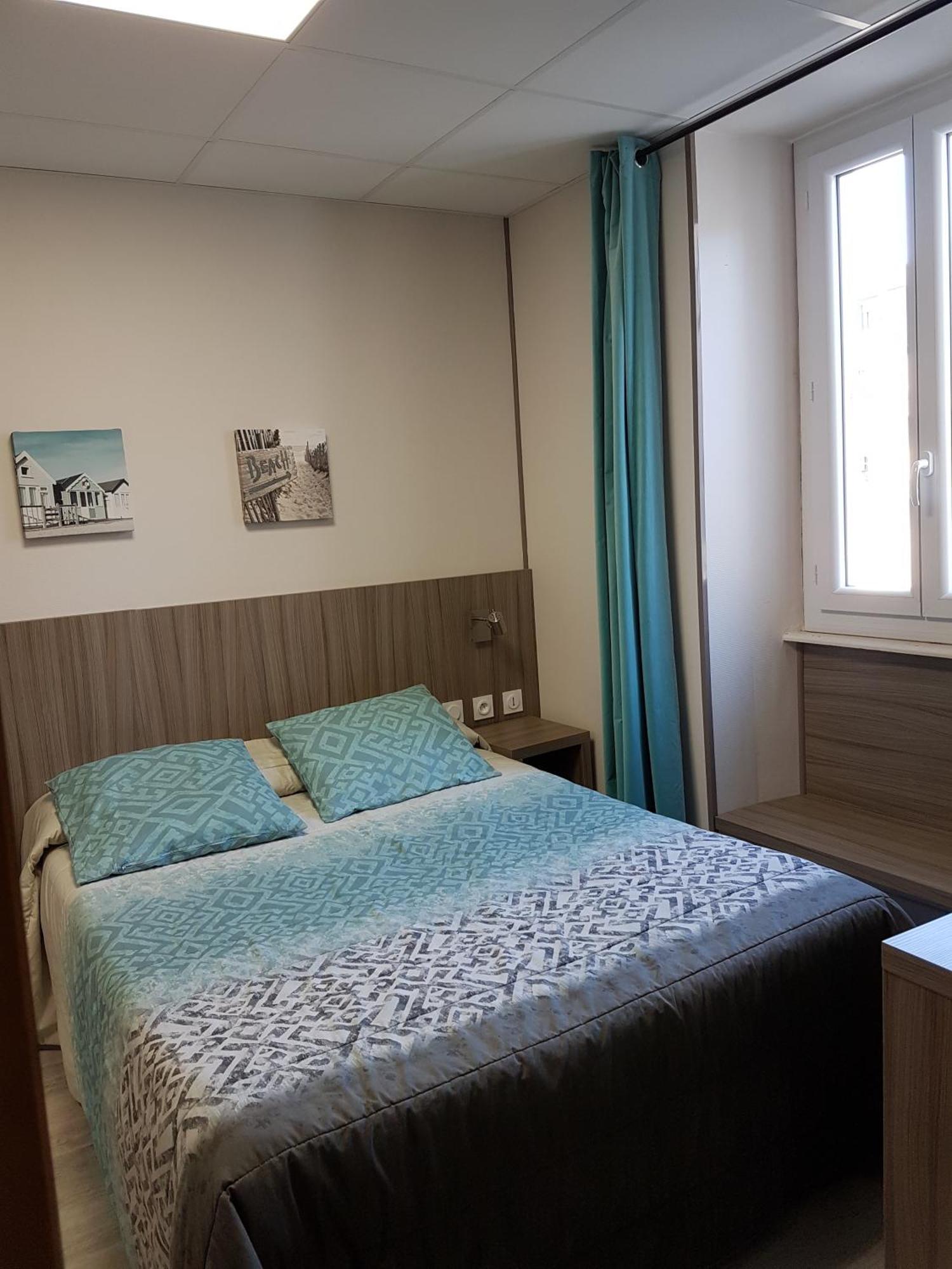 Hotel Concorde - Rodez Centre Ville Luaran gambar