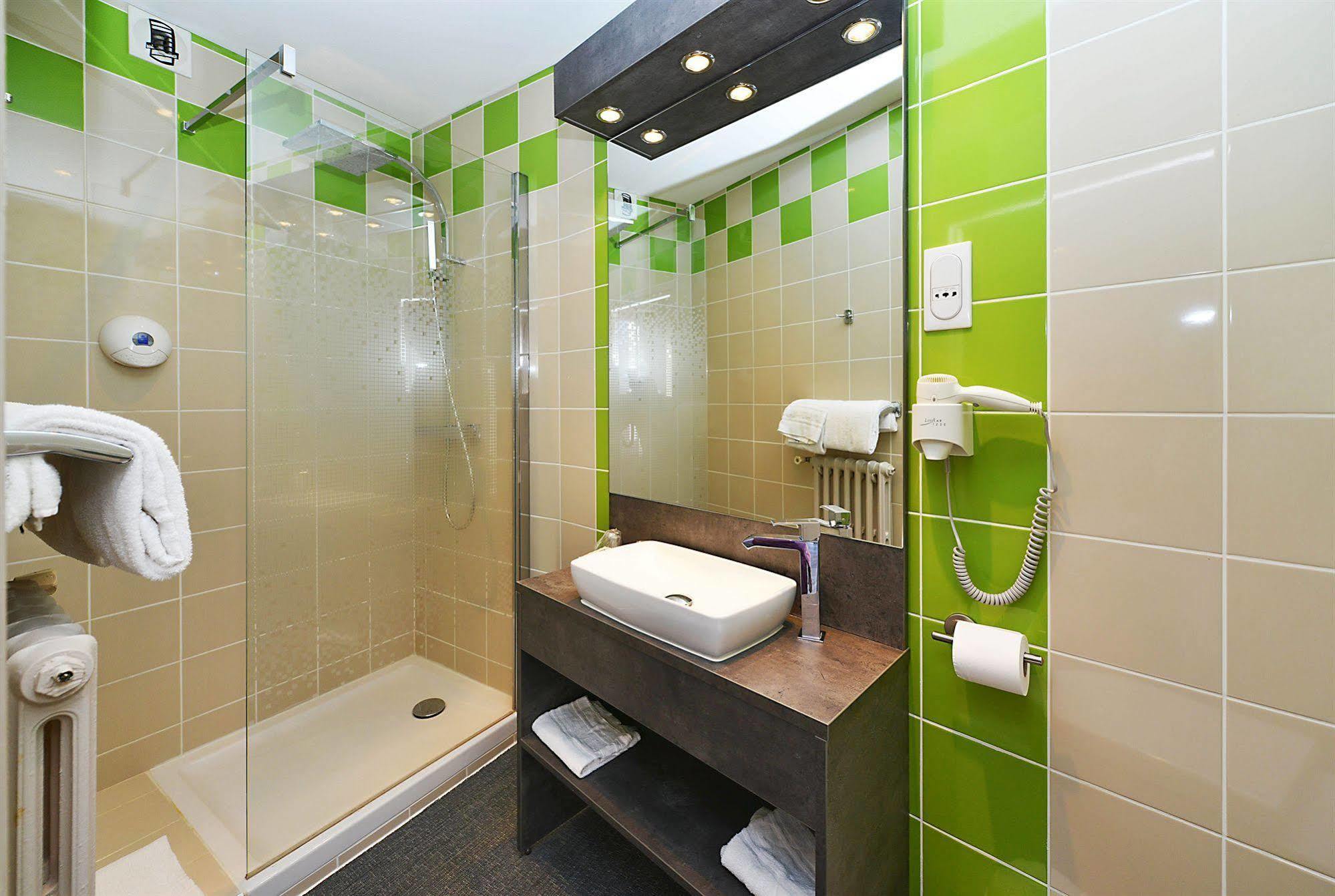Hotel Concorde - Rodez Centre Ville Luaran gambar